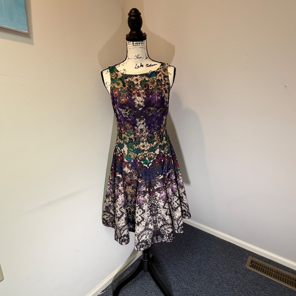 C. Wonder db established 1962 Floral Lace Print Fit Flare Dress Purple Size 4